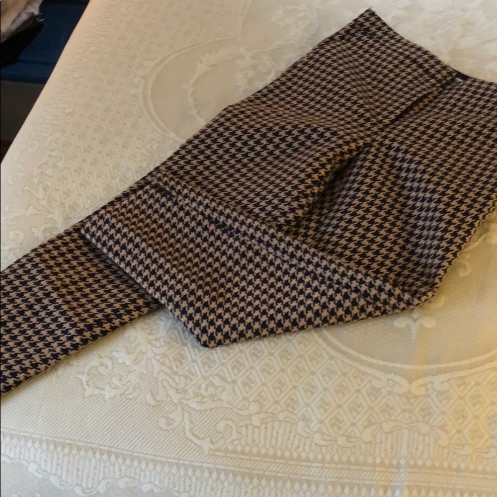 Gold & Black herringbone slacks